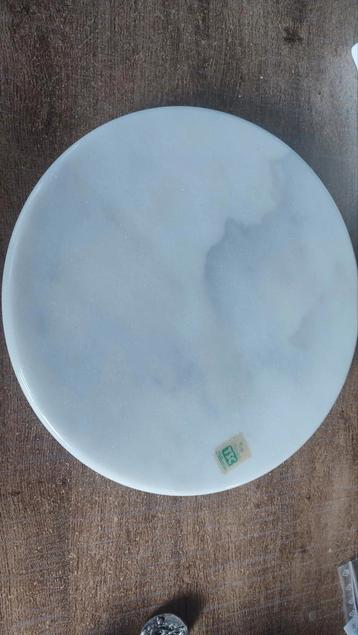Prachtige marmeren draaitafel van 30 cm van topkwaliteit beschikbaar voor biedingen