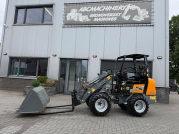 GIANT G1500 Bj2021 Minishovel Kniklader Schaffer Weidemann A beschikbaar voor biedingen