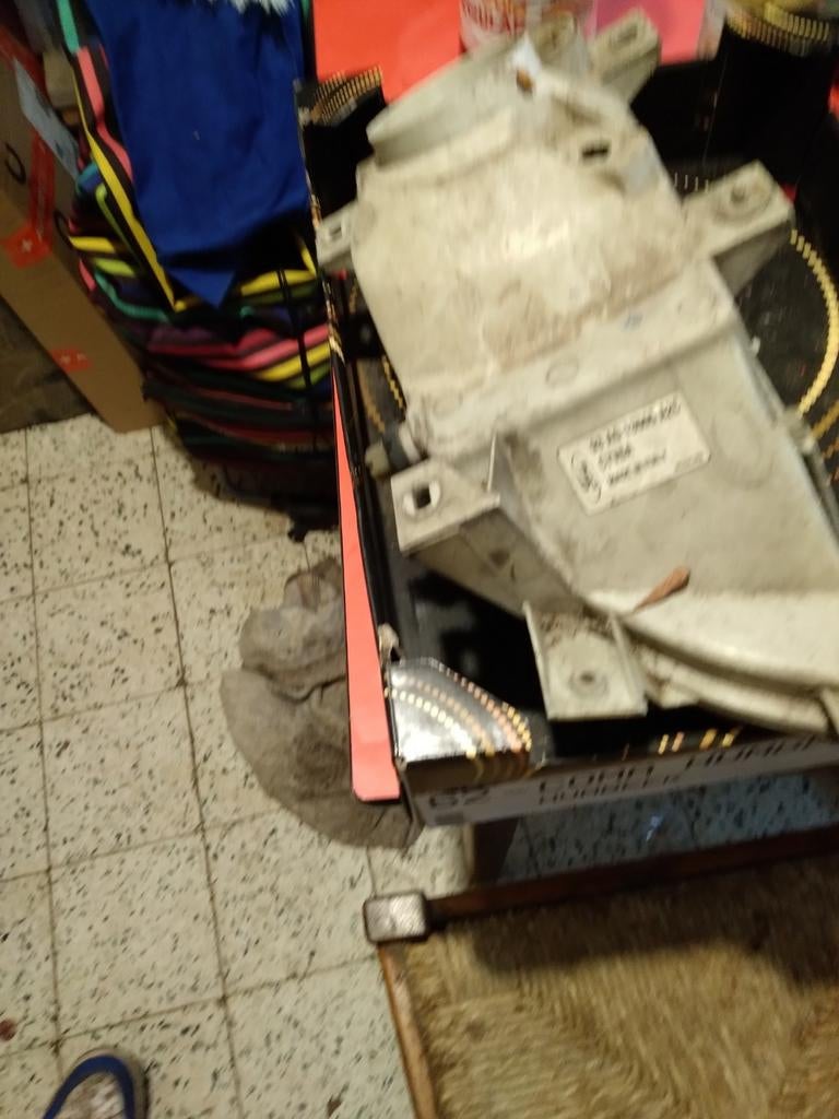 Phare droit Ford Escort MK5/Orion MK3, Autos : Pièces & Accessoires, Éclairage, Ford, Enlèvement ou Envoi