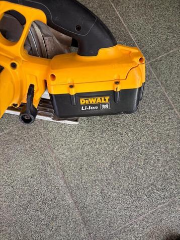 DEWALT Accu Handcirkelzaag – 36V Li-Ion (zonder lader), Enlèvement, Comme neuf
