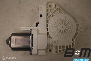 Raammotor RA Audi Q3 1.4 TFSI 8K0959812A beschikbaar voor biedingen