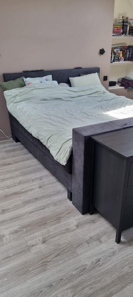 Elektrische boxspring, Huis en Inrichting, Slaapkamer | Boxsprings, Zo goed als nieuw, Ophalen
