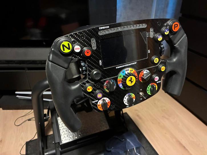 Setup complet simracing thrustmaster, Informatique & Logiciels, Joysticks, Comme neuf, Enlèvement