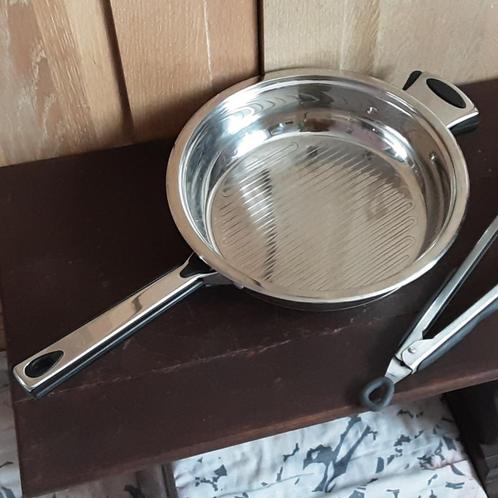 Zeer goede inox grillpan met verdikte boden, NIEUWE staat, Huis en Inrichting, Keuken | Potten en Pannen, Zo goed als nieuw, Koekenpan of Braadpan