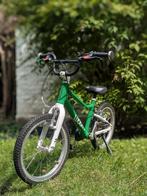 Vélo enfant WOOM 3 – 16 pouces – excellent état + béquille i, Fietsen en Brommers, Fietsen | Kinderfietsjes, Ophalen, 16 tot 20 inch