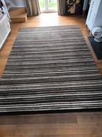 Très joli tapis en laine 2m50 sur 3m50, Gebruikt, Ophalen
