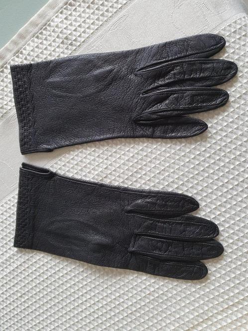 Gants en cuir pour femmes faits à la main très finement fini, Vêtements | Femmes, Bonnets, Écharpes & Gants, Comme neuf, Gants