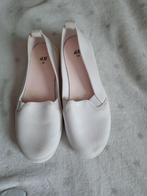 Chaussures en toiles / pantoufles de gymnastique, Vêtements | Femmes, Chaussures, Enlèvement, Blanc, Chaussures de sports