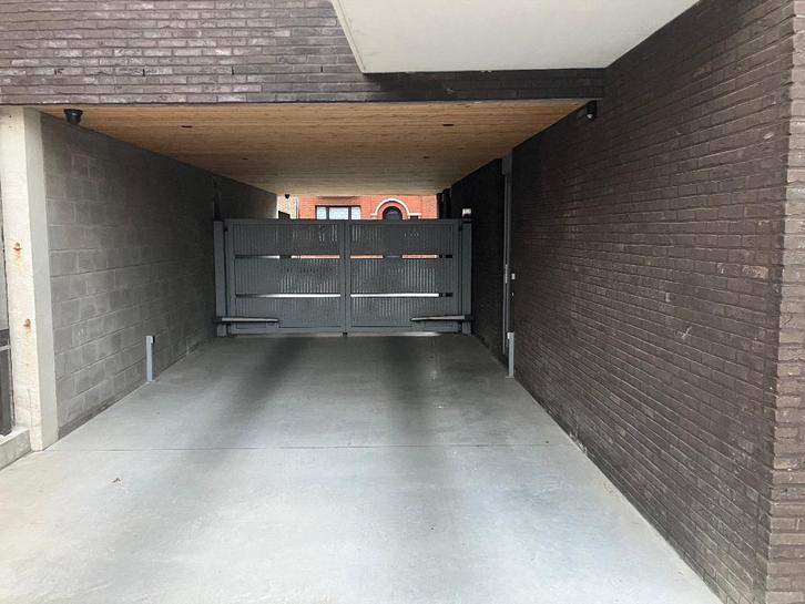 beveiligde parking Dottignies, Immo, Garages en Parkeerplaatsen