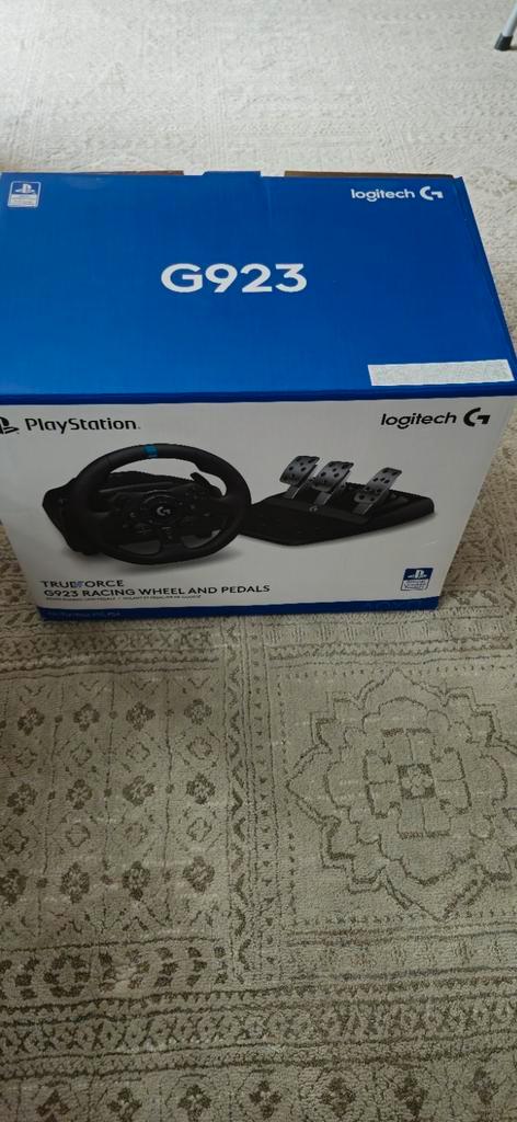 Logitech g923 racestuur set, Games en Spelcomputers, Spelcomputers | Sony Consoles | Accessoires, Zo goed als nieuw, Controller