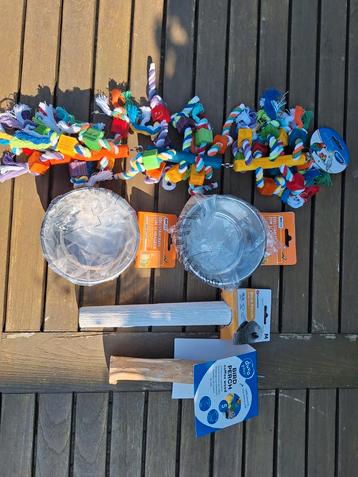 Toebehoren voor papegaai  beschikbaar voor biedingen