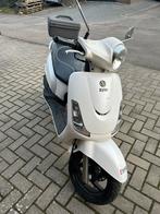 Scooter 50 cc A klasse start en rijdt netjes met 2363 km, Comme neuf, Enlèvement ou Envoi
