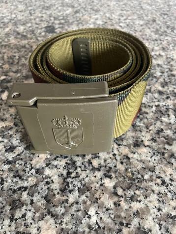 Belgische militaire riem beschikbaar voor biedingen