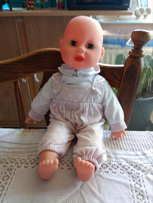 Je vent poupée vous l'acheter sur vinted voir la description, Kinderen en Baby's, Speelgoed | Poppen, Gebruikt, Ophalen of Verzenden