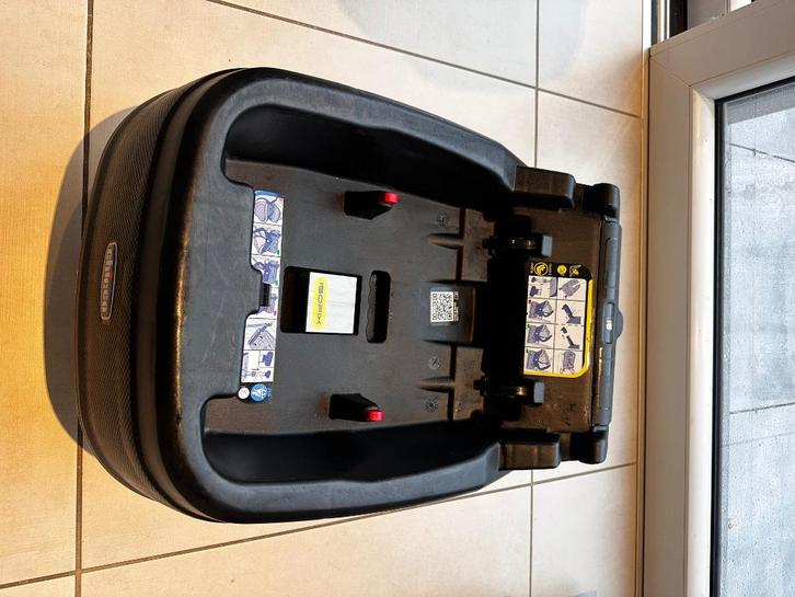 Base ISOfix chicco, Kinderen en Baby's, Autostoeltjes, Zo goed als nieuw, Chicco, 0 t/m 13 kg, Isofix, Ophalen
