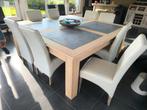 Table carrée avec 12 chaises, Maison & Meubles, Tables | Tables à manger, Enlèvement, Utilisé