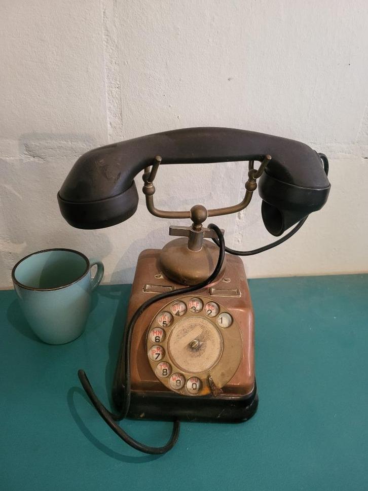 KTAS D30 Telefoon in Koper - Jaren '30, Antiek en Kunst, Antiek | Woonaccessoires, Ophalen