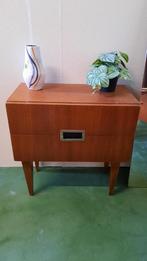 Vintage teak kastje., Ophalen