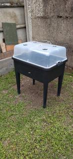 Kweektafel, Tuin en Terras, Kweekspullen, Ophalen, Zo goed als nieuw, Kweektafel