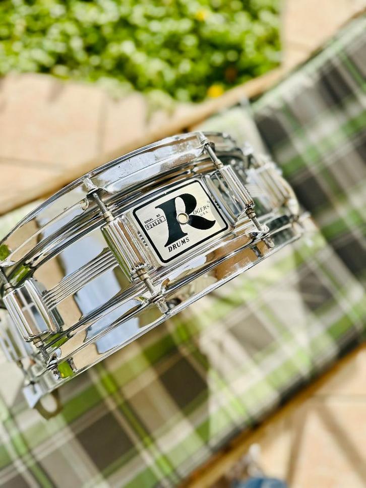Rogers dynasonic big r cob 14x5, Musique & Instruments, Batteries & Percussions, Utilisé, Autres marques, Enlèvement ou Envoi