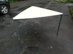 Driehoekige tafel in Trespa (Ahrend) 1.4M, Overige vormen, Overige materialen, Gebruikt, Ophalen