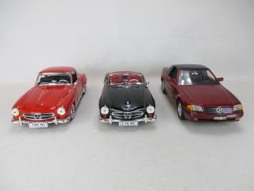 3 x Mercedes modelauto 1/18 beschikbaar voor biedingen