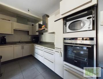 Appartement à vendre à Bertrix, 2 chambres, Appartement, 9100 kWh/m²/an, 2 pièces