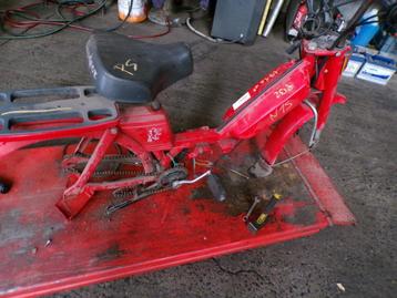 Moteur + accessoires PEUGEOT LP/14966 beschikbaar voor biedingen