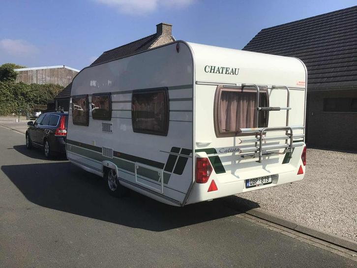 Chateau Calita Charm - 10/2005, Caravans en Kamperen, Caravans, Particulier, Chateau, Frans bed, Douche, Ophalen