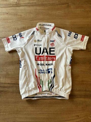 Prachtig koerstruitje van UAE maat 12 jaar beschikbaar voor biedingen