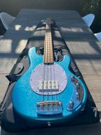 Sterling by Music Man Ray34 Blue Sparkle, Musique & Instruments, Instruments à corde | Guitares | Basses, Utilisé, Enlèvement ou Envoi