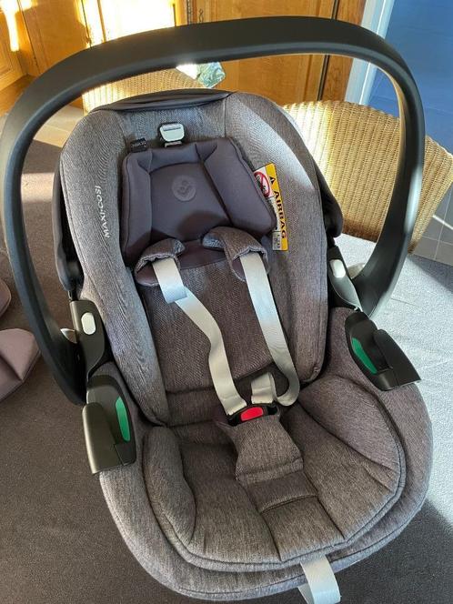 Maxi-cosi (baby), Kinderen en Baby's, Autostoeltjes, Zo goed als nieuw, Maxi-Cosi, 0 t/m 13 kg, Autogordel of Isofix, Afneembare rugleuning