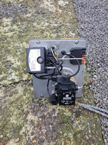 mazoutbrander golling 40kw beschikbaar voor biedingen