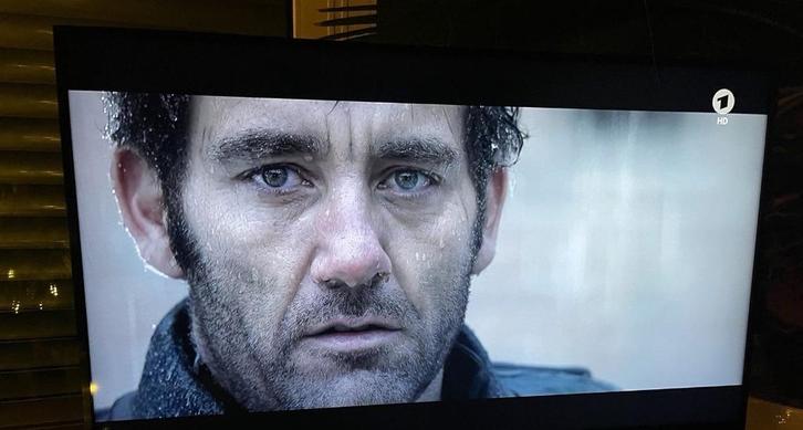 Loewe Bild Black 2.43 4K UHD Smart 43 Inch 109cm 100Hz, Audio, Tv en Foto, Televisies, Zo goed als nieuw, 4k (UHD), Smart TV, Ophalen