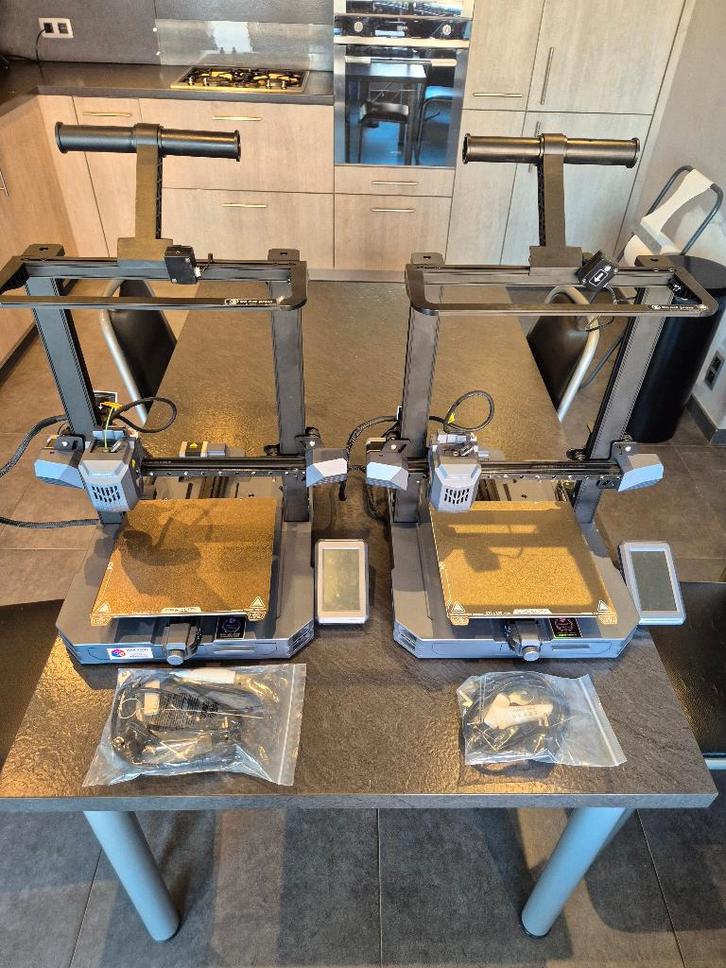 2 stuks Creality CR10-SE 3D printers, Informatique & Logiciels, 3D Imprimantes, Utilisé, Wi-Fi intégré, Enlèvement
