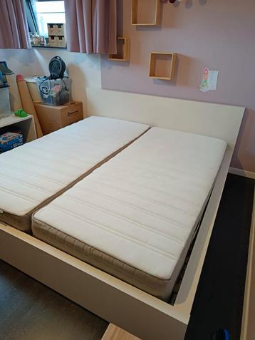 Bed 2x90cm ikea beschikbaar voor biedingen