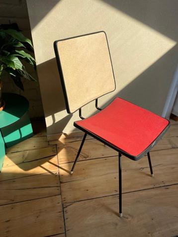 Chaise design 50s beschikbaar voor biedingen