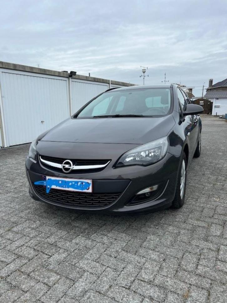 Opel Astra Sports Tourer 1.6 CDTI ECO, Auto's, Opel, Particulier, Astra, ABS, Airbags, Airconditioning, Bluetooth, Boordcomputer