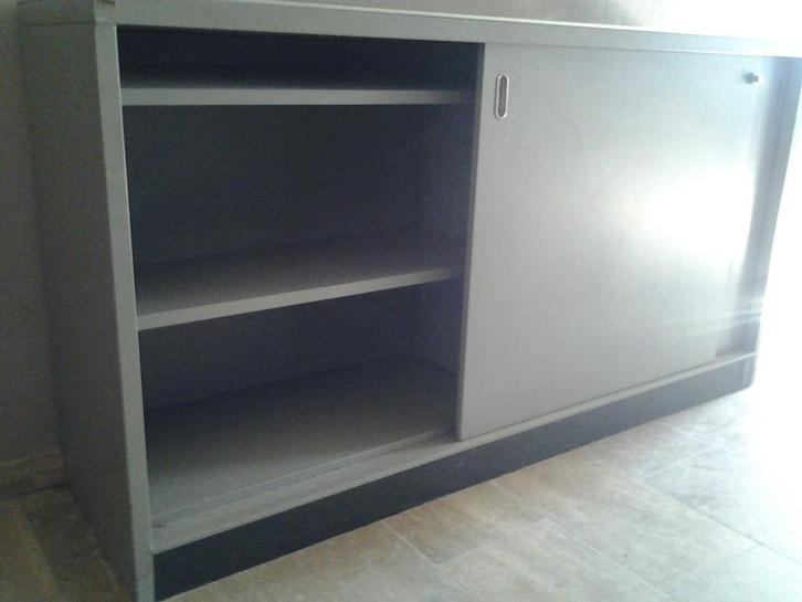 metalen kast, Huis en Inrichting, Kasten | Roldeurkasten en Archiefkasten, Gebruikt, 100 tot 150 cm, 150 tot 200 cm, 50 tot 75 cm