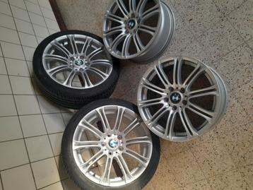 Set BMW 18" velgen beschikbaar voor biedingen