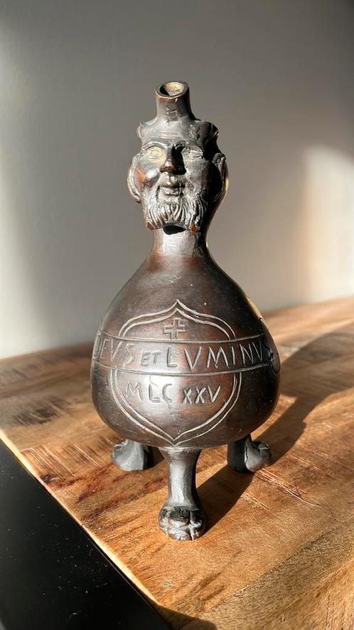 Aqua manil XIXe en bronze patinée à voir, Antiek en Kunst, Antiek | Tin, Ophalen