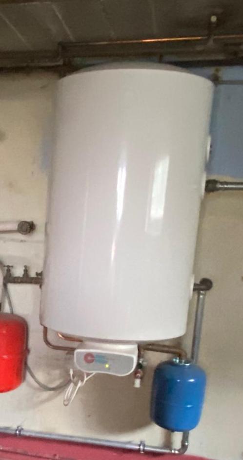 Chauffe eau electrique mixte 150l + vase et groupe sécurité, Bricolage & Construction, Chauffe-eau & Boilers, Utilisé, Chauffe-eau