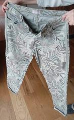 Pantalon à fleurs, Comme neuf, Vert, Trois-quarts, Taille 42/44 (L)