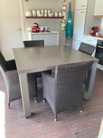 Tafel en 4 stoelen met kussens, Huis en Inrichting, Tafels | Eettafels, Ophalen, Kunststof, Gebruikt, Vierkant
