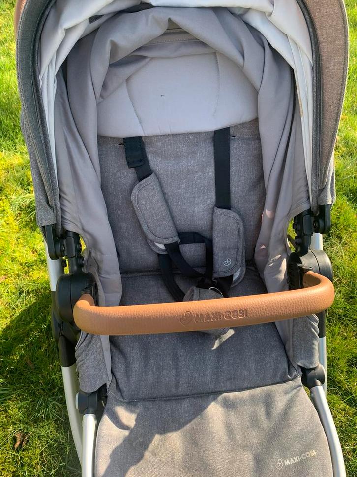 Buggy Maxi cosi twillic gray ADORRA 4 degelijke wielen, Kinderen en Baby's, Kinderwagens en Combinaties, Kinderwagen, Ophalen