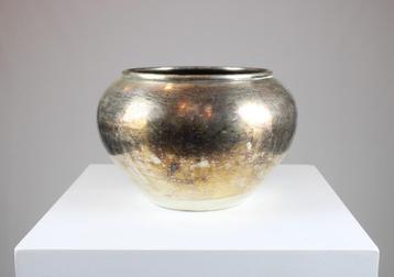 grand vase en métal argenté