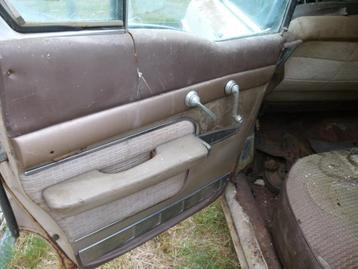 Cadillac 1958 vierdeurs onderdelen beschikbaar voor biedingen