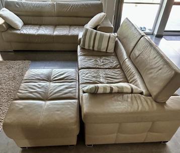Salon te koop beschikbaar voor biedingen