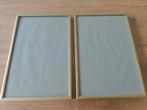 Twee fotolijsten 21×30cm met gouden rand, Enlèvement