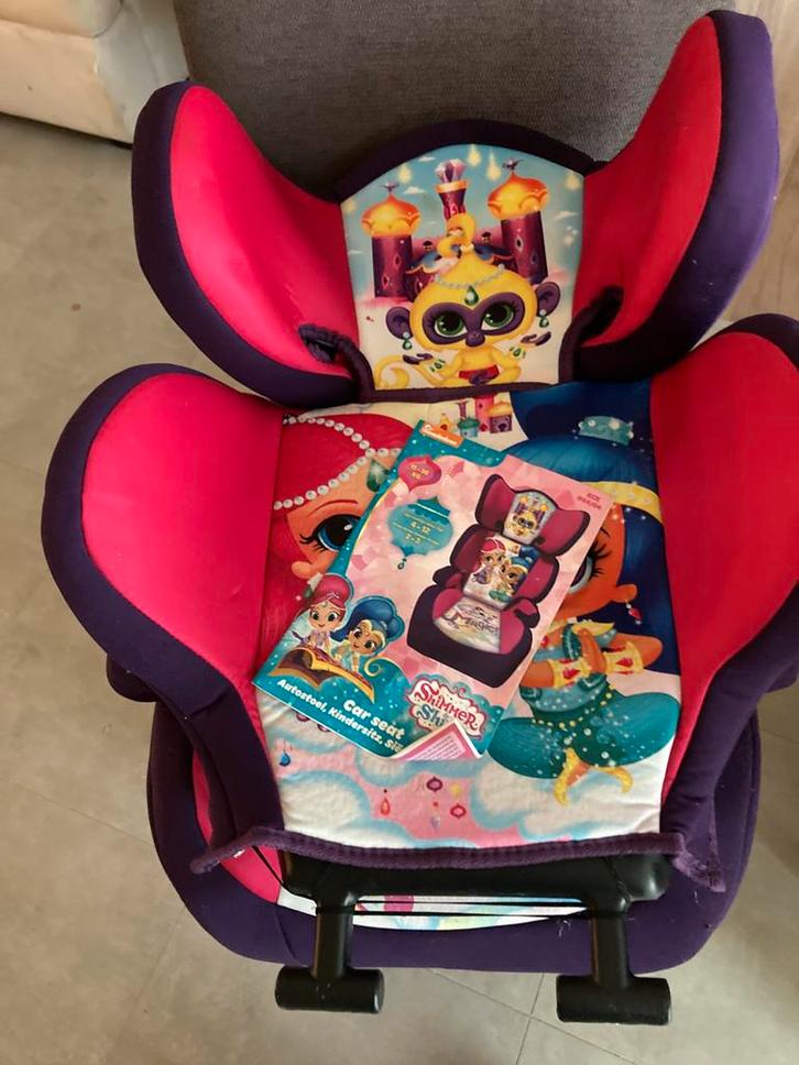 Nieuwe autostoel, productlabel hangt er nog aan., Kinderen en Baby's, Autostoeltjes, Nieuw, Overige merken, 9 t/m 36 kg, Autogordel